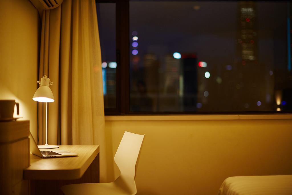 Hotel Hanting Hotel Shanghai Lujiazui Dongfang Road