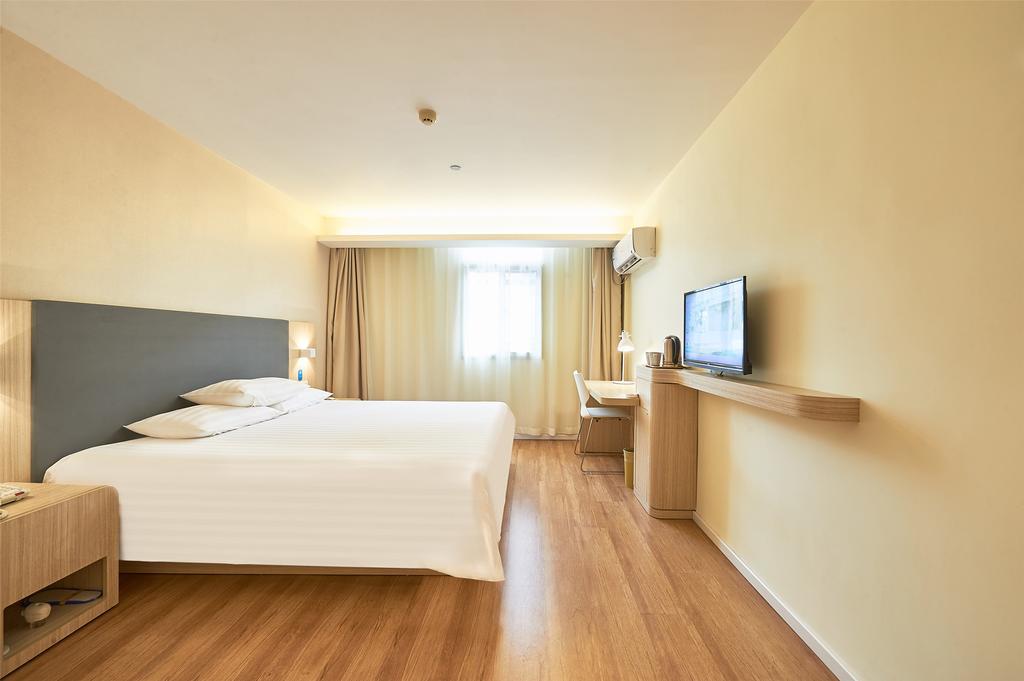 Hotel Hanting Hotel Shanghai Lujiazui Dongfang Road 2*